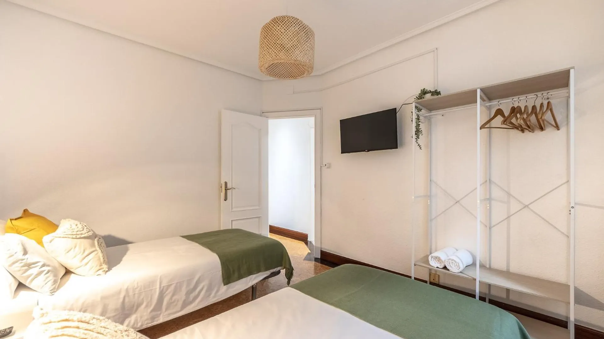 Apartment Unamuno, En El Casco Viejo Bilbao Spain